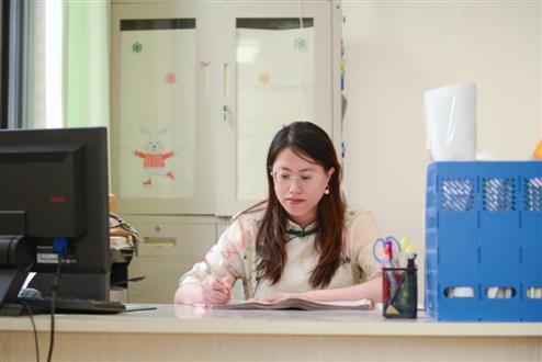 褚老师